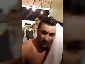 男人洗澡 asian gay fucking sex videos