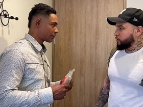 黑人邻居用大鸡巴操我屁眼 japanese gay porn spa