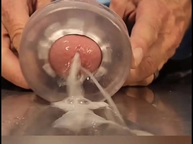 大弯屌白男vs透明玩具合辑——精液狂喷 hunk asian jubilant porn