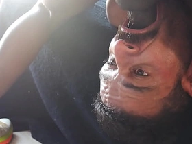 粗暴性爱：蒙面男狂操Brutto joyous japanese anime porn