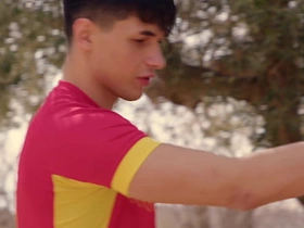 足球小鲜肉球员无套野战 恋足BDSM户外 chinese gay downlow porn