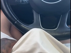 沃尔玛里的亚裔妹子 japanese wrestler gay porn