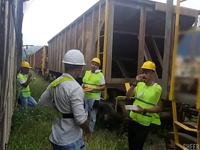 工友午休时玩大了 轮操被动同事还射了好多精液当甜点 china old supplicant joyous porn