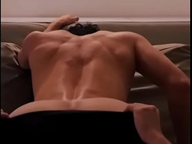 单身派对后，男友无套干我，最后射进我屁眼 asian gay student sex videos