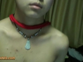 大鸡巴男孩被绑手淫 chinese gay cute porn