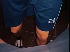 我的初恋喝完酒后无套第一次操我 asian horny gay porn