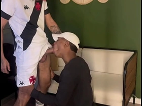 赌球输了把屁眼献给巴西佬 - 免费 porn gay teen korean