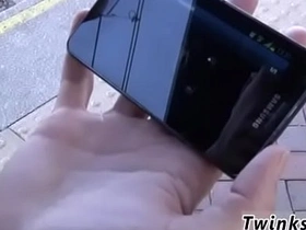 亚洲少年穿泳裤免费男同片 嫩屌竞拍价高者得 singapore gay sex porn