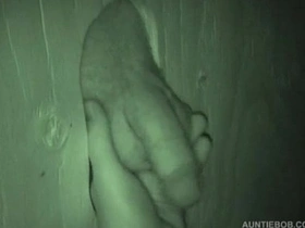 偷窥孔与鲍勃阿姨 japanese solo careless porn