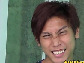 喝尿的亚洲小鲜肉舔肛吸屌 asian star boy gay sex videos