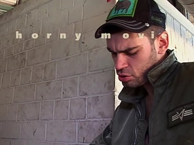 壮硕猛男P海岸在军营调教小痞子 japan gay porn video