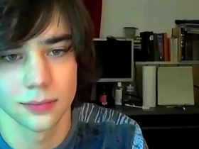 ZackRandall: 饥渴的扎克·兰德尔把自慰玩出新高度 hot gay pakistani porn