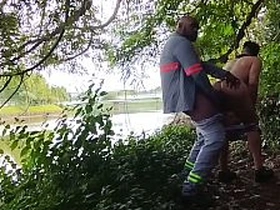 工人在草丛里狂干老外墨西哥佬 korean boys porn gay