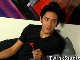 亚洲手机男同色情片与老男人干嫩男 亚历克斯·托德 gay teen japan porn