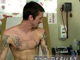 亚裔美国男同性恋色情明星全片 他感觉自己的男根 japan gay porn uncensored