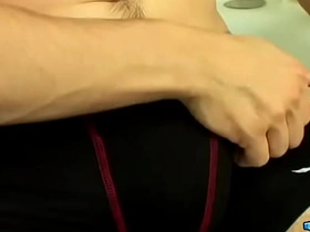 UndieTwinks: Bryce Corbin洗澡时硬到流水还猛撸 pinoy joyful porn jakol kapal bulbol