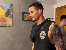 本来雇我当家教结果把学生都给上了 asian china men gay sex videos