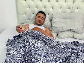 继父晨勃错把继子当老婆 猛操屁眼射满精液 asian gay bondage porn