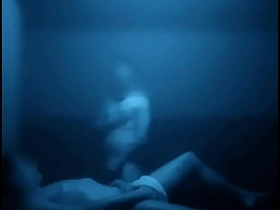 爸爸让继子在浴室口交 正要调教他时有人进来了 asian dad and son gay sex videos