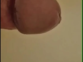 在洗手池撒尿 hot gay couple porn