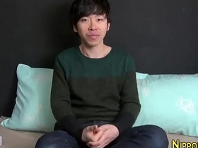 亚洲基佬自慰打飞机 gay asian waiting upon porn