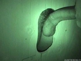 鲍勃阿姨的公共厕所偷拍 gay japan caress porn