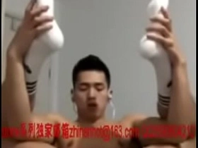 亚裔少年镜头前射精 diez chinese gay porn