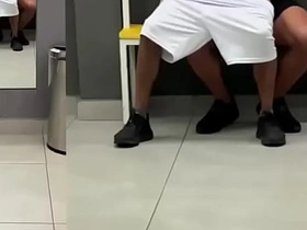 健身教练练完就操了我 delighted asian magazine porn