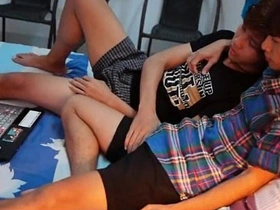 亚洲小鲜肉看片后欲火焚身 chinese gay porn gay male tube