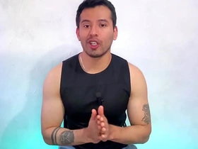 7-11大雕店员凌晨在仓库后门狂操弱气男店员·性爱实录 porn joyous asian muscle