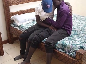 黑人非洲人Micheal与Arthur无套肛交 frank chinese guy gay porn video