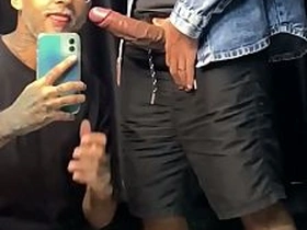 秘密口交 chinese pecs gay porn