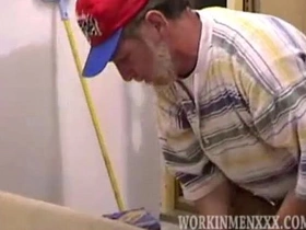 熟男大卫打飞机 gay porn japan creampie