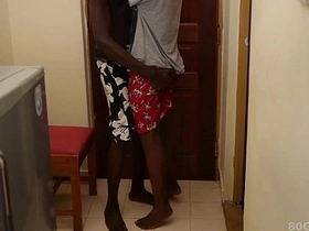 黑人嫩屌托尼和杰克无套交配 rio chinese gay porn star