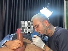 跟骚货小年轻乱搞 japanese and clouded gay porn